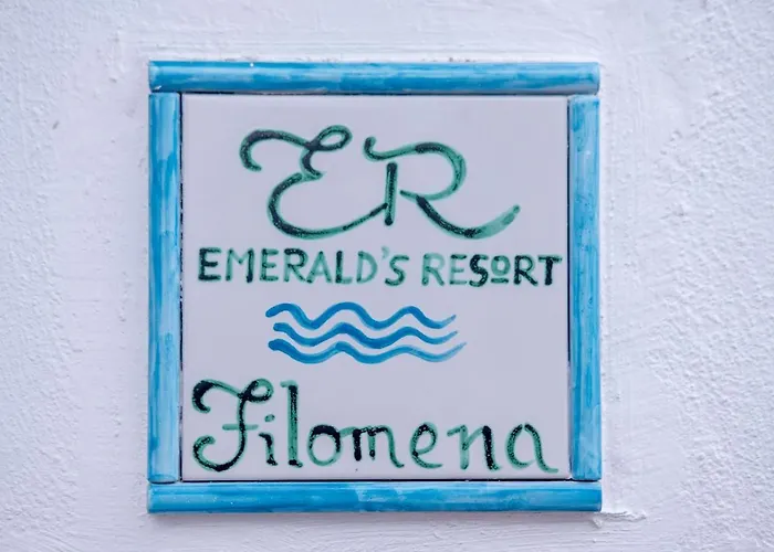 Emerald\'S Resort - Filomena