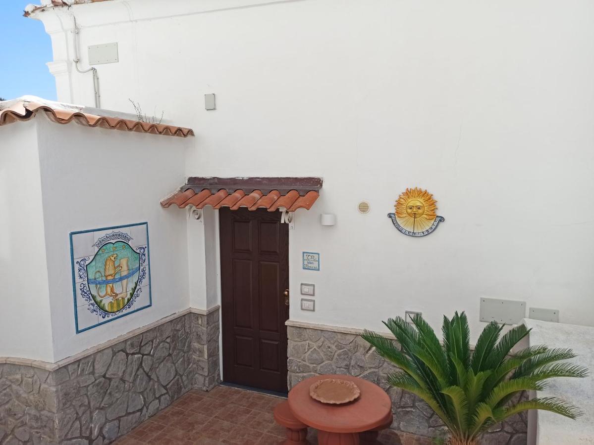 Emerald's - Filomena Holiday home