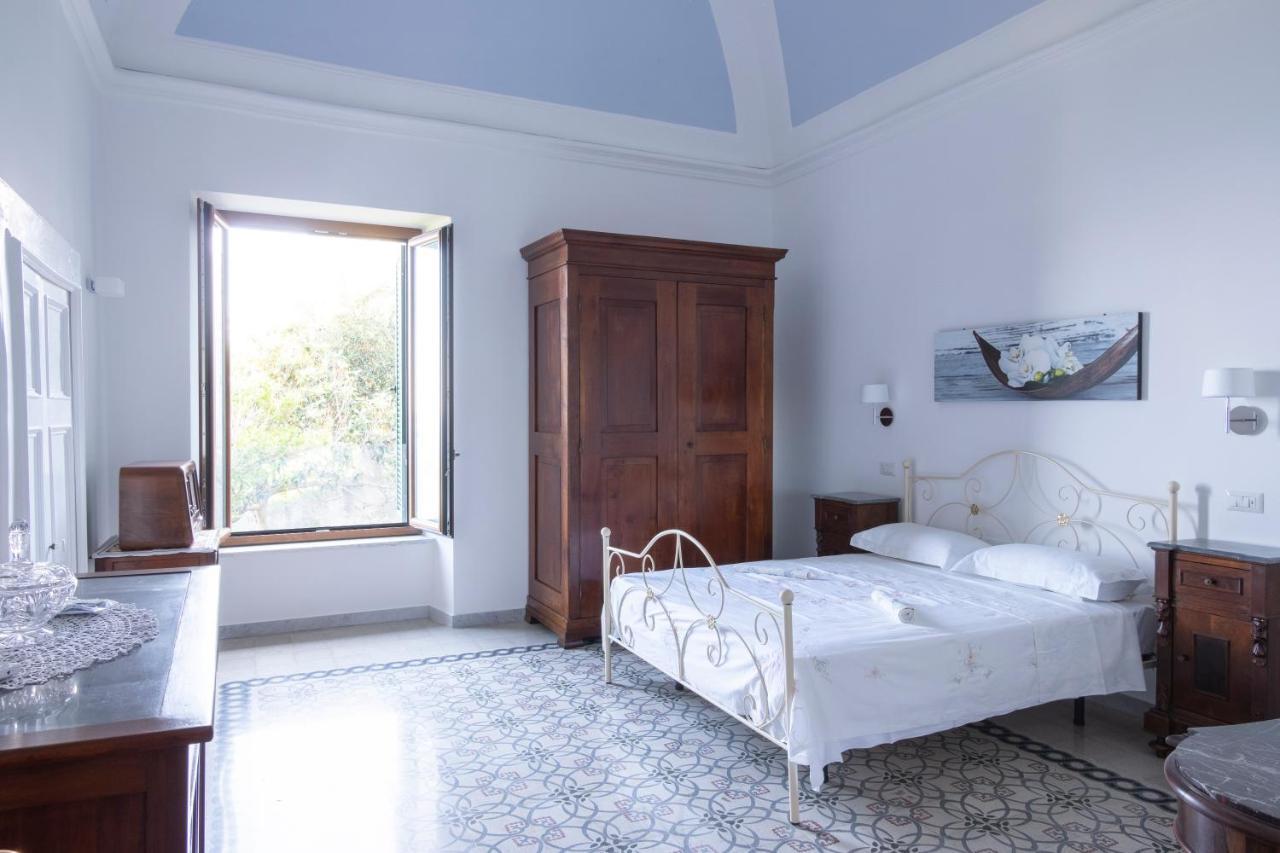 Emerald's - Filomena Holiday home *
